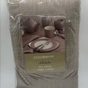 Noritake Colorwave 70" Round Fabric Linen Tablecloth Spill Proof
